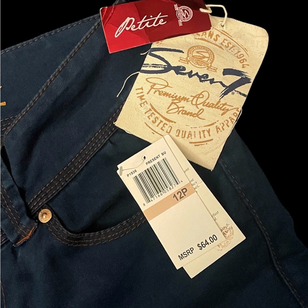 Seven7 Women’s Premium Legging Jeans – Size 12P – New with Tags – Petite Fit